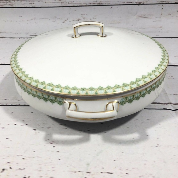 MZ Austria Habsburg China Covered Round Dish - Picture 2 of 10